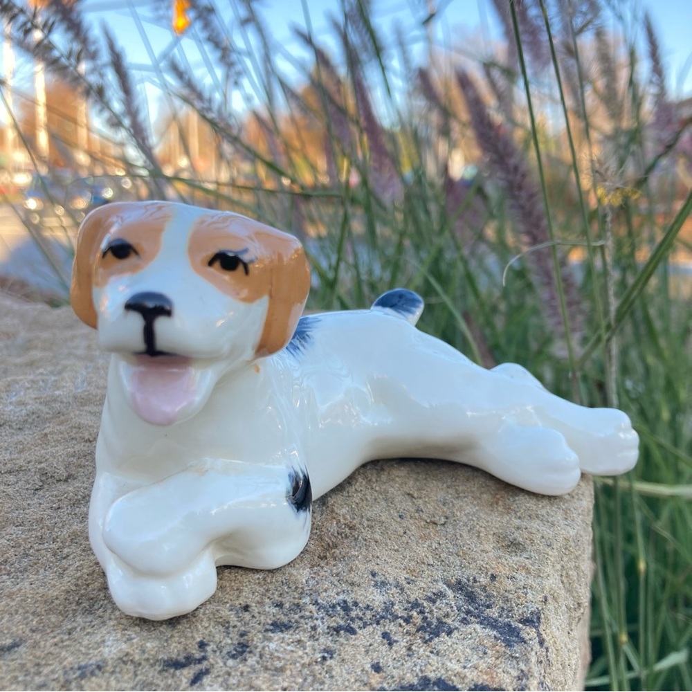 Ceramic Beagle Dog